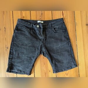 Legend London - Size 32
